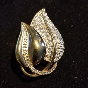 Dramatic Swarovski earrings (rare)